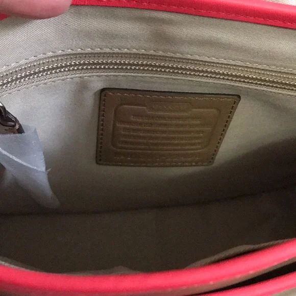 NEW Coach Legacy Rambler - Picture 4 of 6